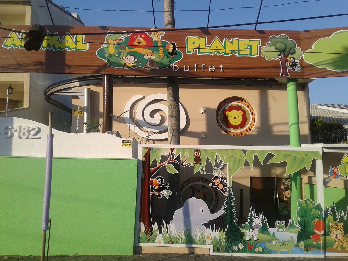 Animal Planet Buffet Animal Planet Buffet